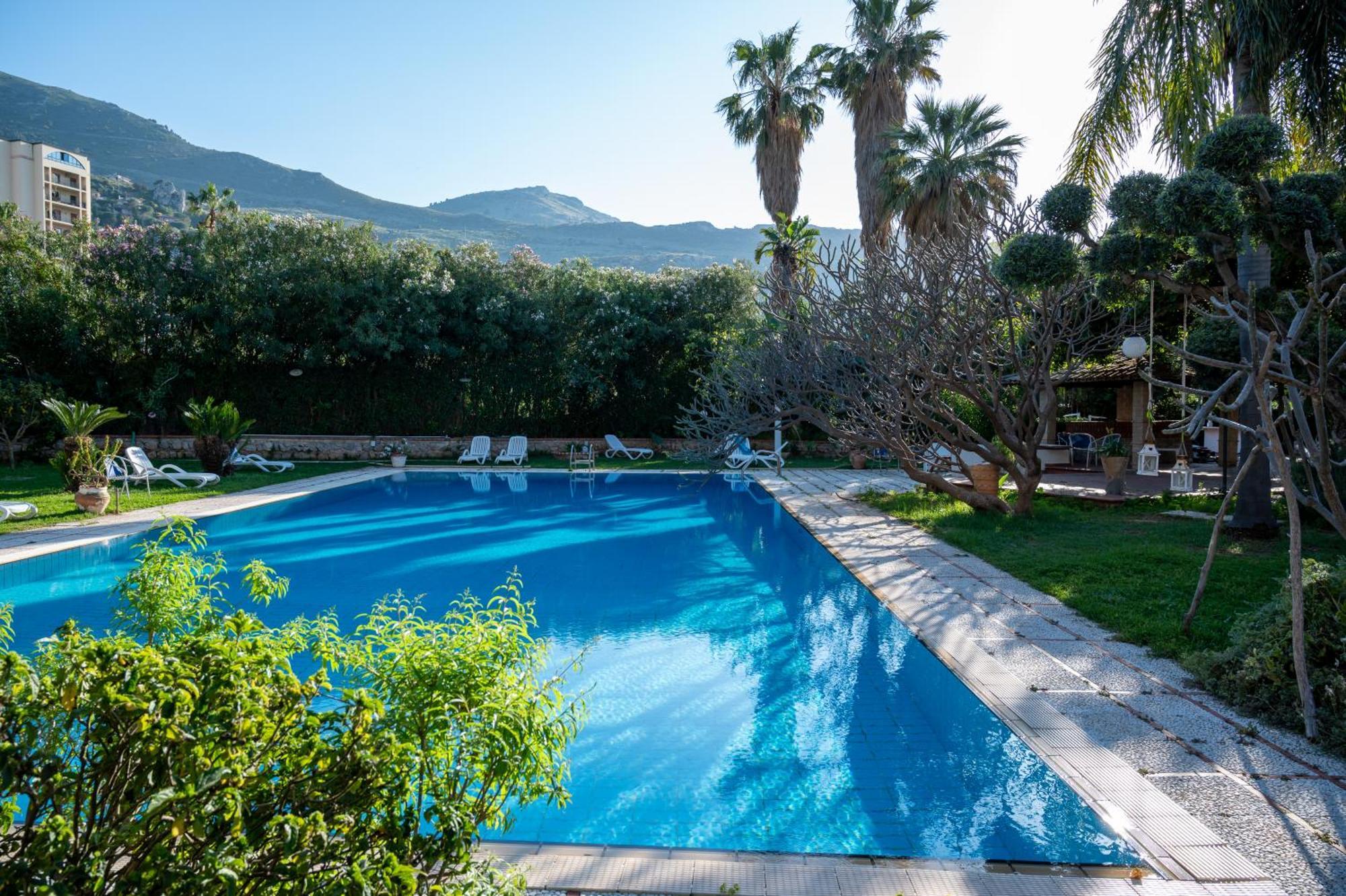 Villa Megna - Green Paradise B&B Palermo Eksteriør bilde