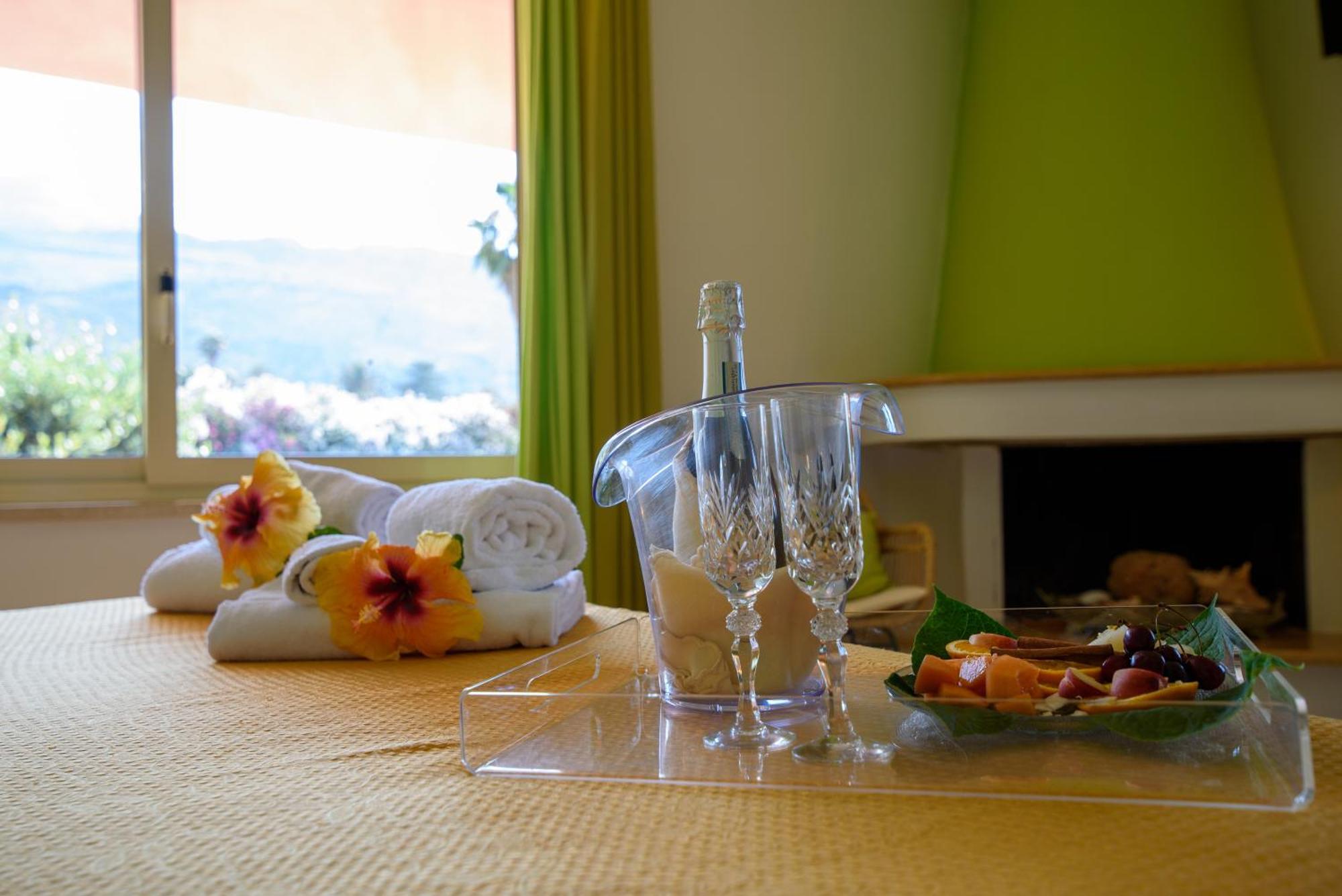 Villa Megna - Green Paradise B&B Palermo Eksteriør bilde